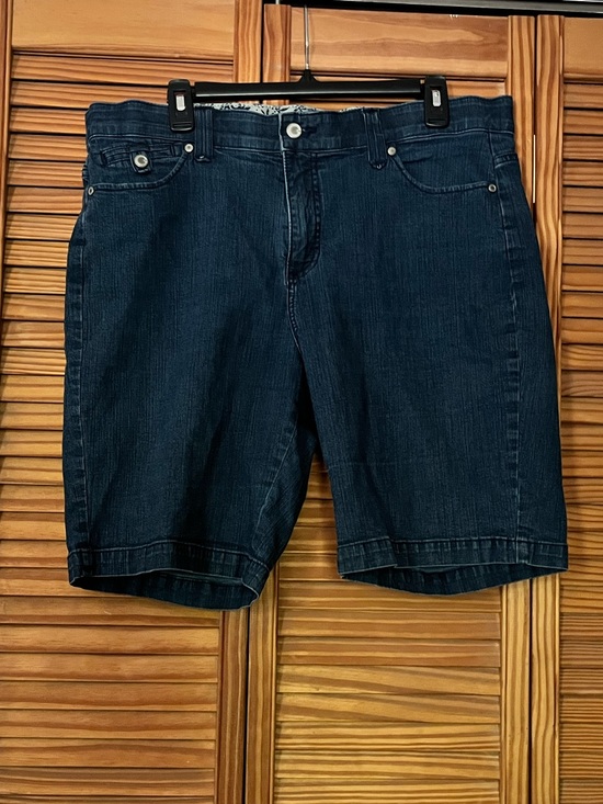 Lee Pants - Lee Comfort Waistband Jean Shorts Size 16